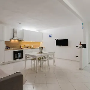  Appartamento La Casa Di Nonno Roberto By Rentbeat